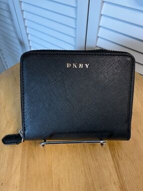 DKNY Black Saffiano Zip Wallet with Silver Logo